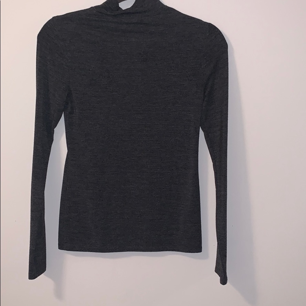 Long sleeve grey shirt - Picture 2 of 4